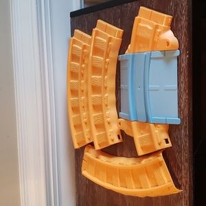 4 Pieces of Curved Track from1996 Sesame Street Elmo's Radio Control Railroad
